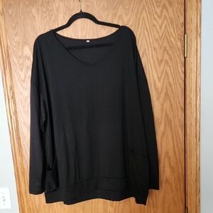 Women's Black V-Neck  Tunic Top, Size 4x